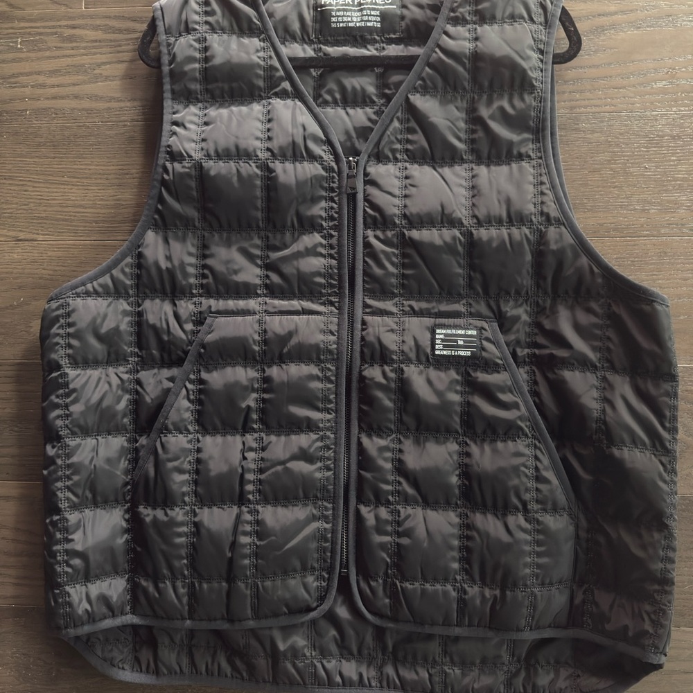 Paper Planes Black Quilted Vest View 2